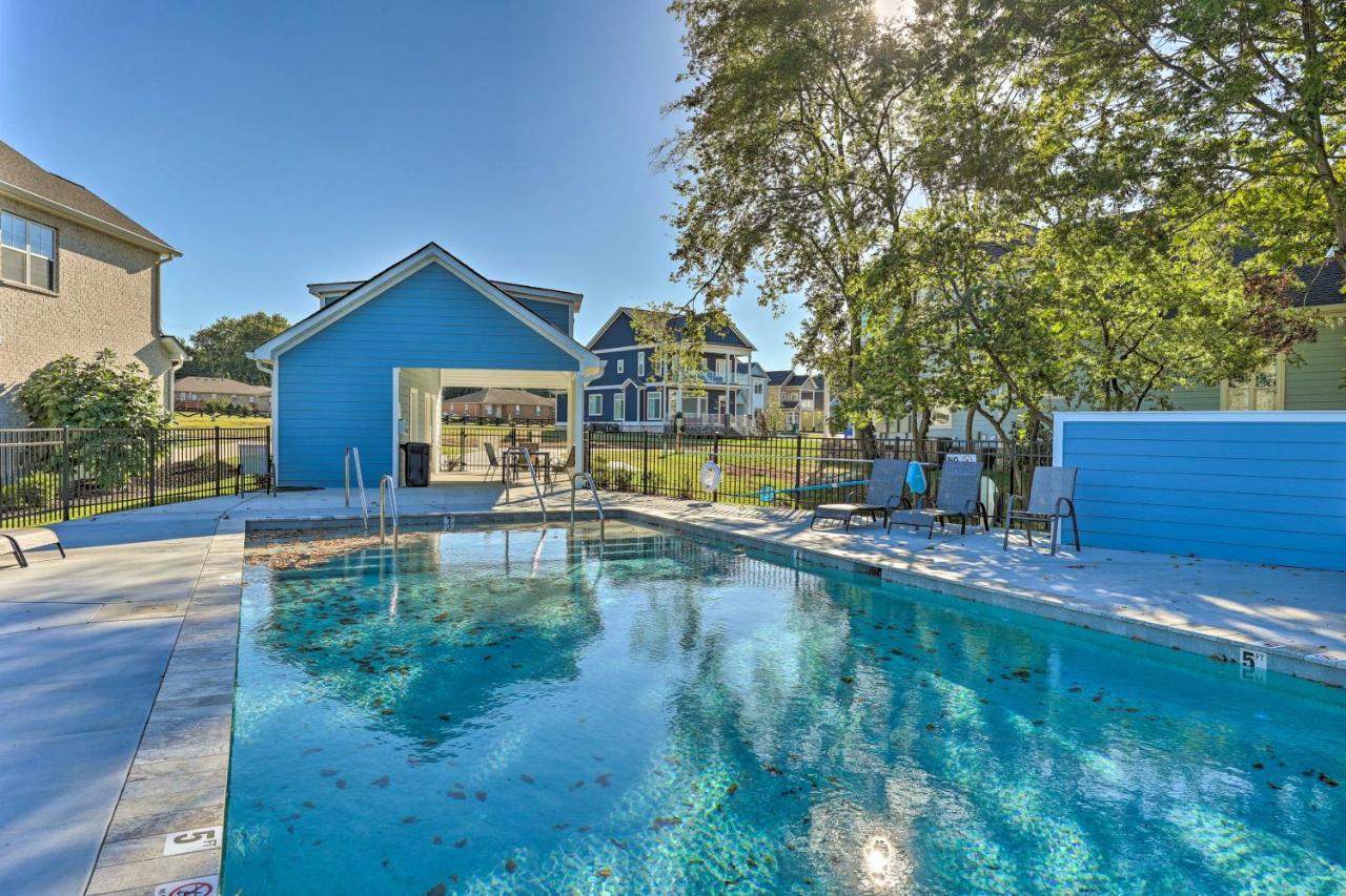Winchester Waterfront Oasis On Tims Ford Lake Poolandkayak! מראה חיצוני תמונה