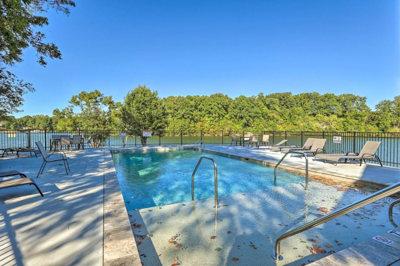 Winchester Waterfront Oasis On Tims Ford Lake Poolandkayak! מראה חיצוני תמונה