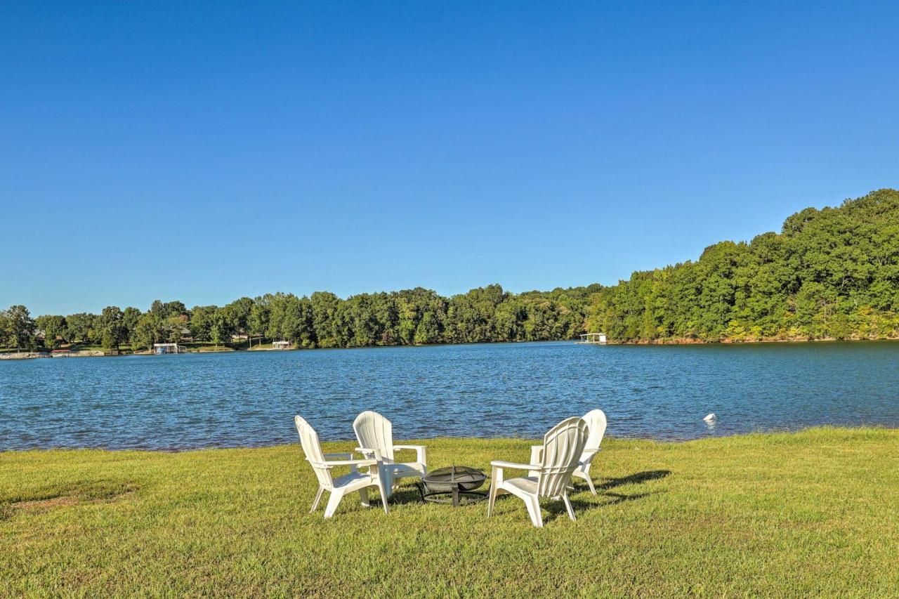 Winchester Waterfront Oasis On Tims Ford Lake Poolandkayak! מראה חיצוני תמונה